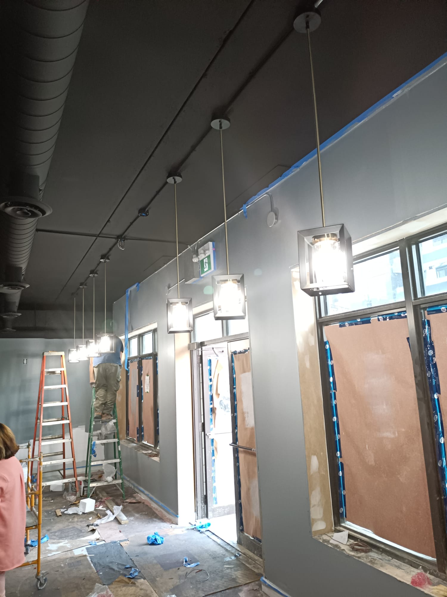Commercial electricians